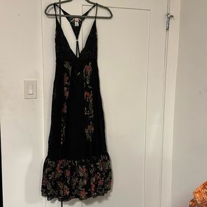 We Are Hah black/flower dress